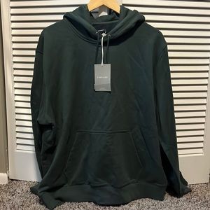 NWT men’s everlane hoodie.